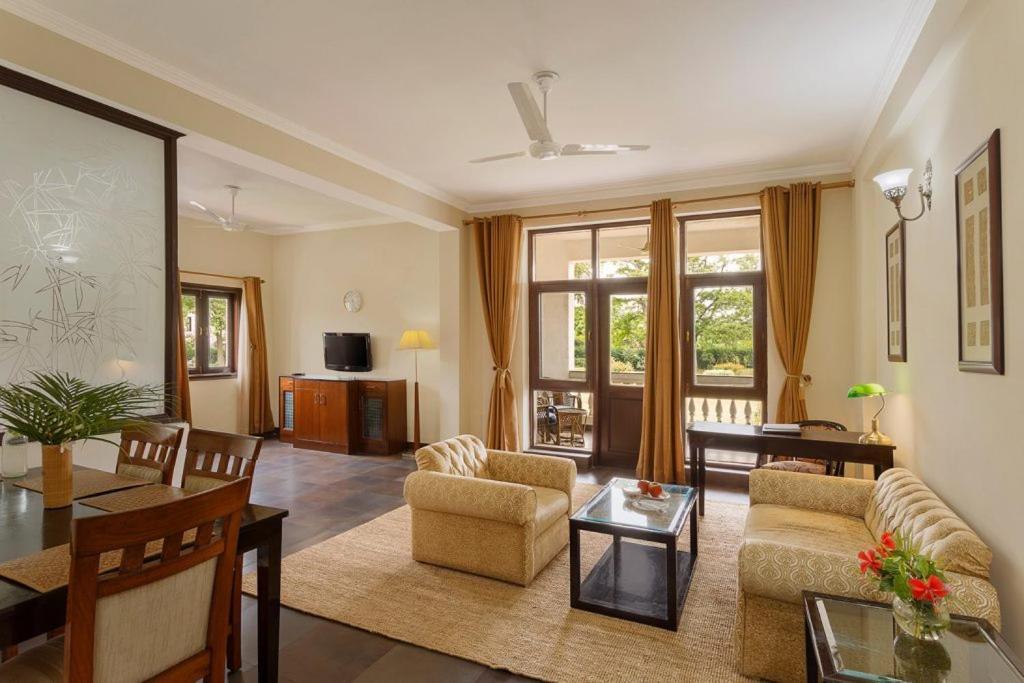 Naturoville Resort Doiwāla Extérieur photo